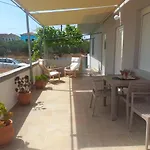Mulberry House 招待所