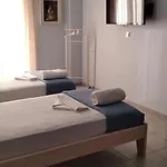Mulberry House 3*