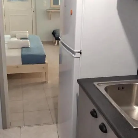 Mulberry House 3*