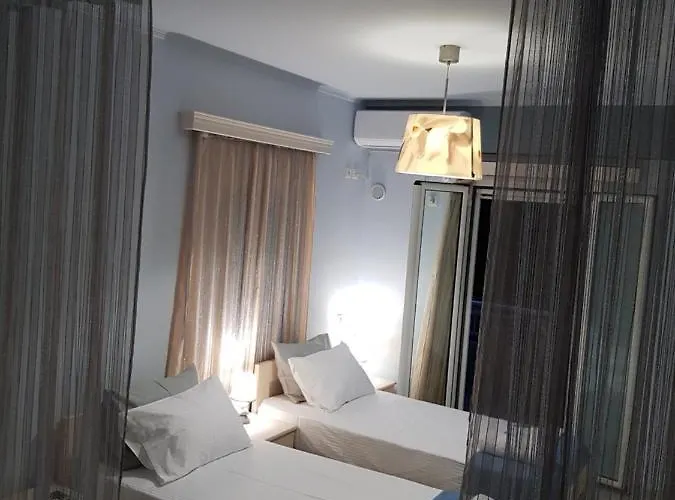 Πανσιόν Mulberry House 3*